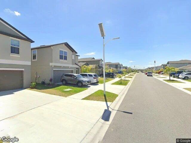 House image located at Wimauma, FL 33598