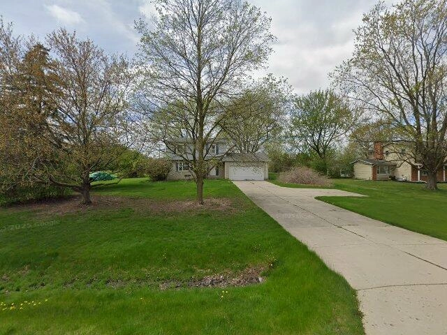 House image located at Grand Blanc, MI 48439