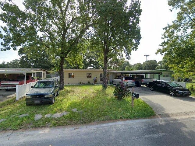 House image located at Tampa, FL 33614