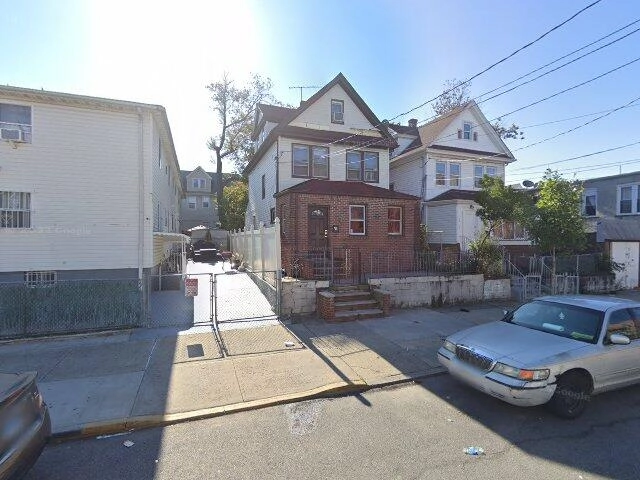 House image located at Jamaica, NY 11433
