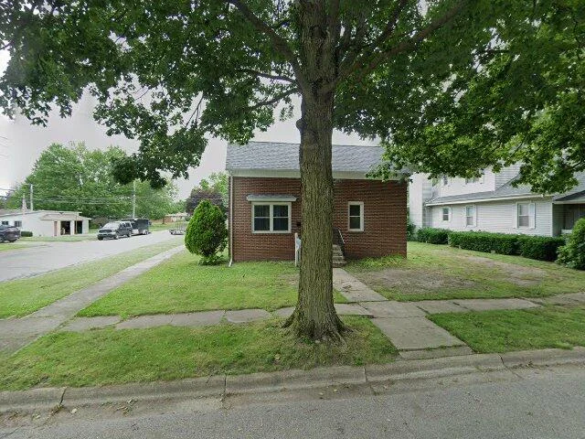 House image located at La Porte, IN 46350