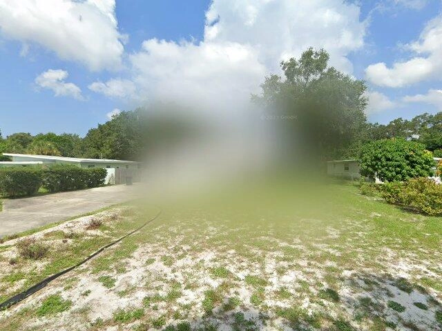 House image located at Saint Petersburg, FL 33712