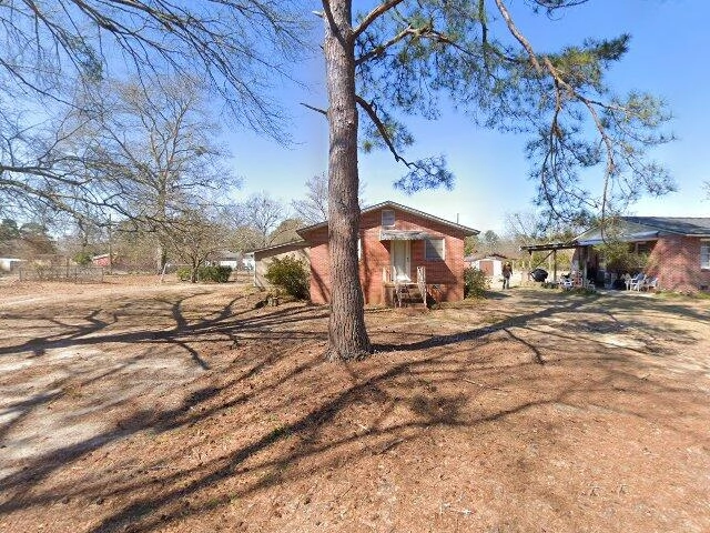 House image located at Florence, SC 29501