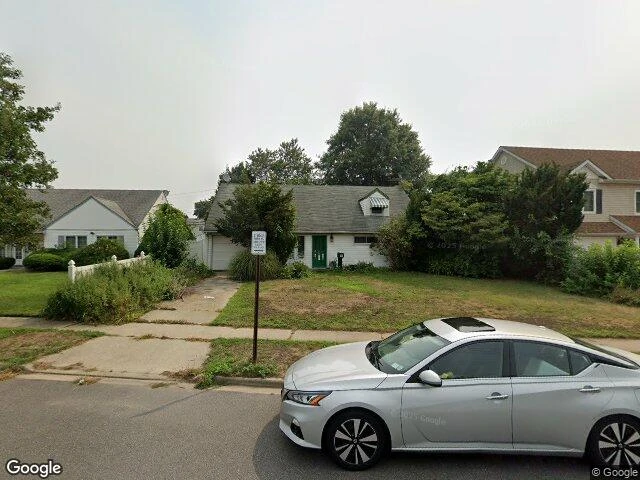 House image located at Hicksville, NY 11801