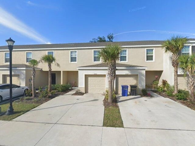 House image located at Gibsonton, FL 33534