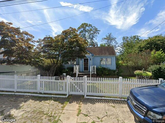 House image located at West Babylon, NY 11704