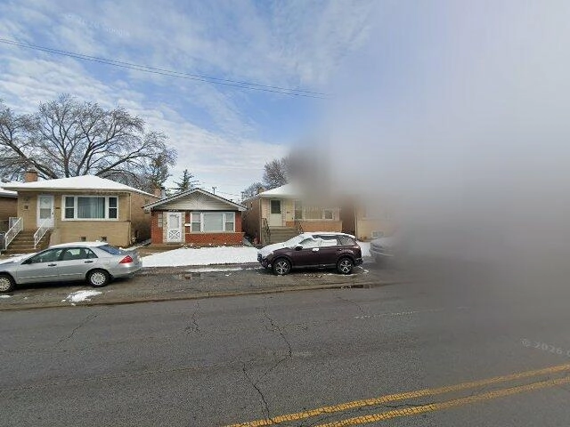 House image located at Chicago, IL 60652