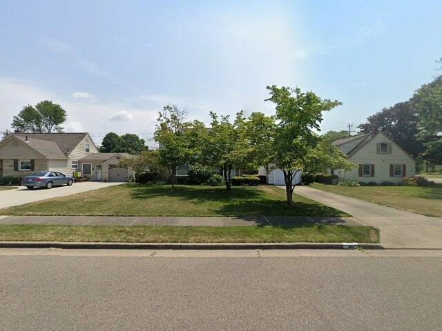 House image located at Canton, OH 44708