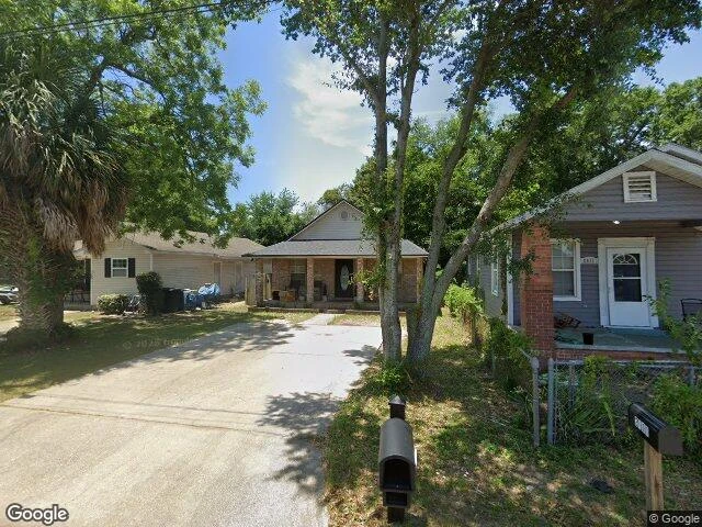 House image located at Pensacola, FL 32503