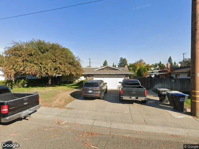 House image located at Visalia, CA 93292
