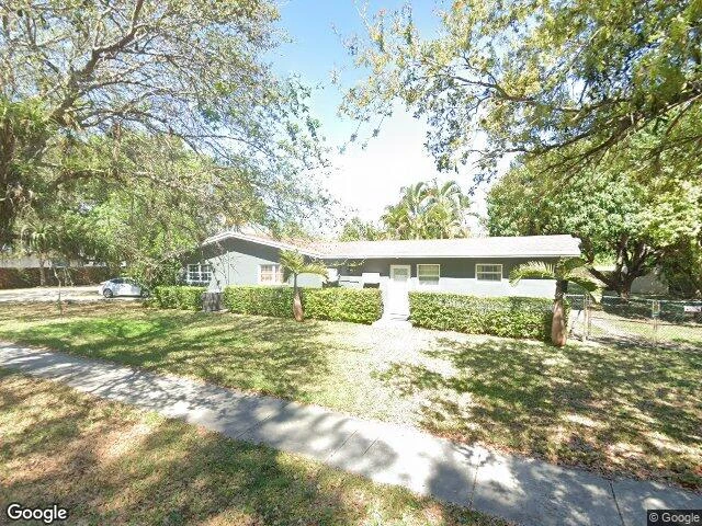 House image located at Miami, FL 33156