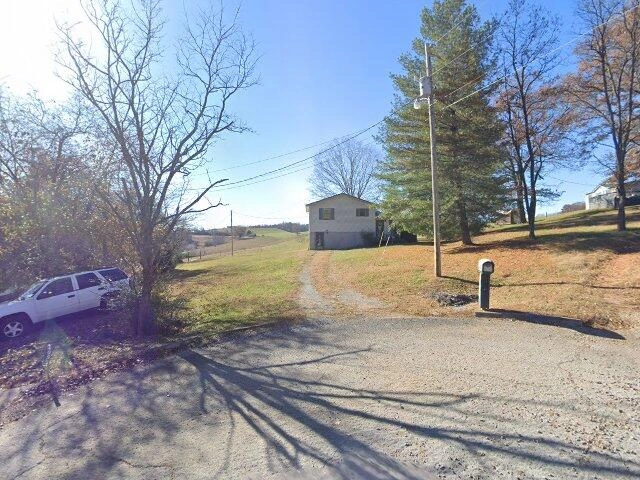 House image located at New Tazewell, TN 37825