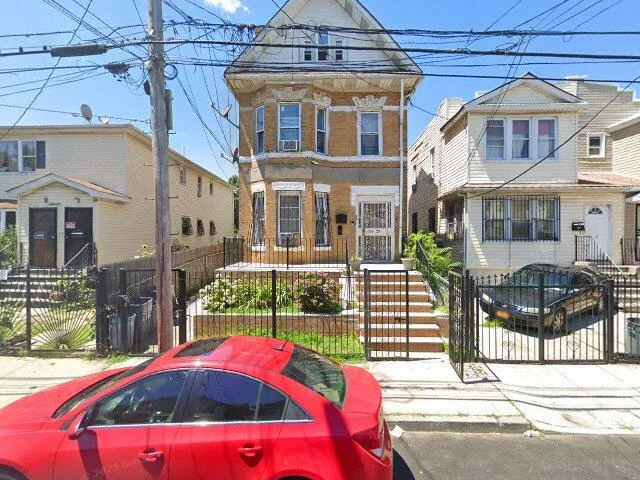 House image located at Jamaica, NY 11435