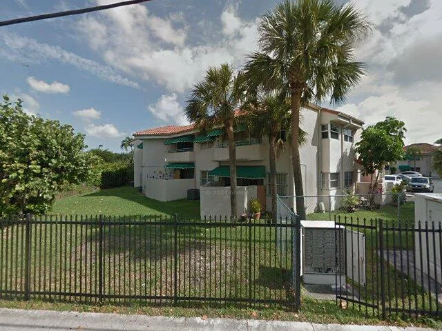 House image located at Miami, FL 33172
