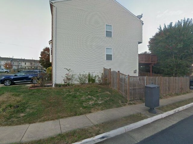 House image located at Leesburg, VA 20175