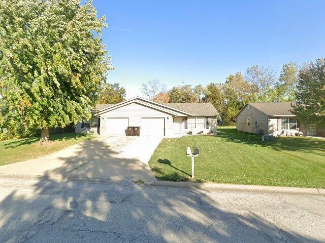 House image located at Washington, IL 61571