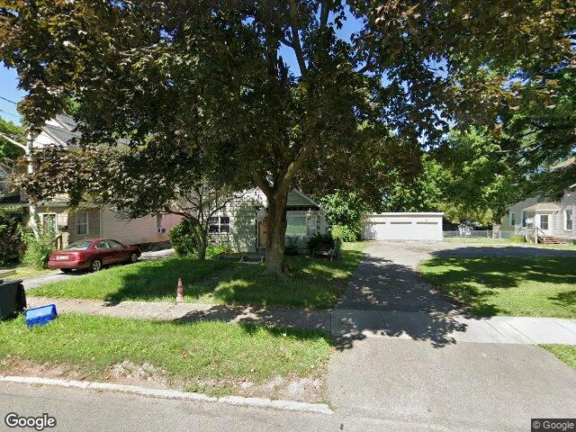 House image located at Syracuse, NY 13208