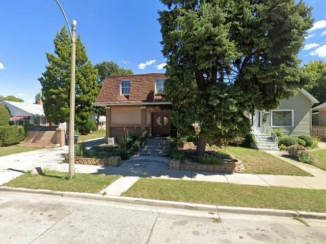 House image located at Maywood, IL 60153