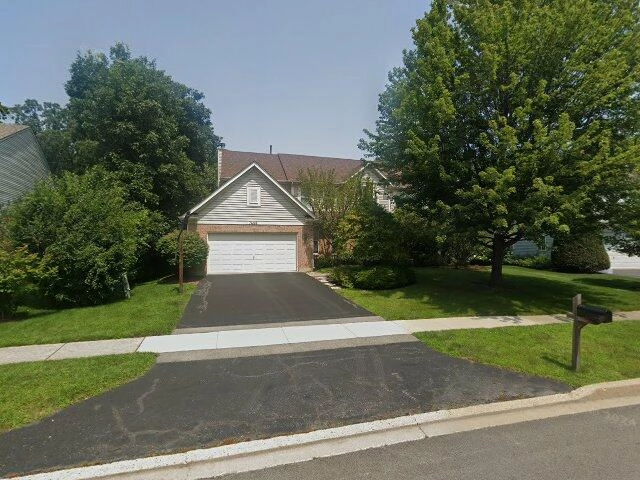 House image located at Gurnee, IL 60031