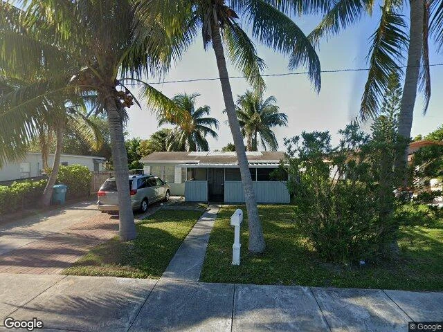 House image located at Boynton Beach, FL 33435