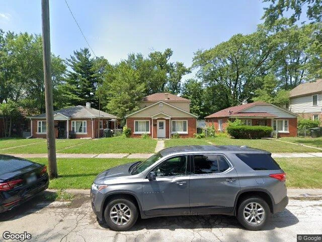 House image located at Dolton, IL 60419