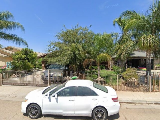 House image located at Orosi, CA 93647