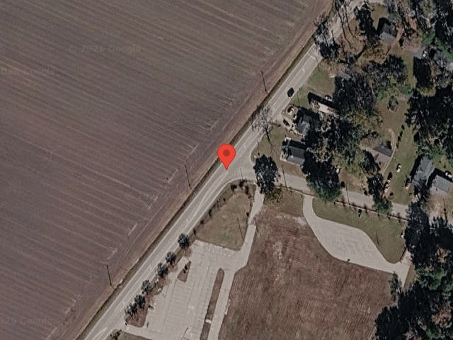 House image located at McLeansboro, IL 62859
