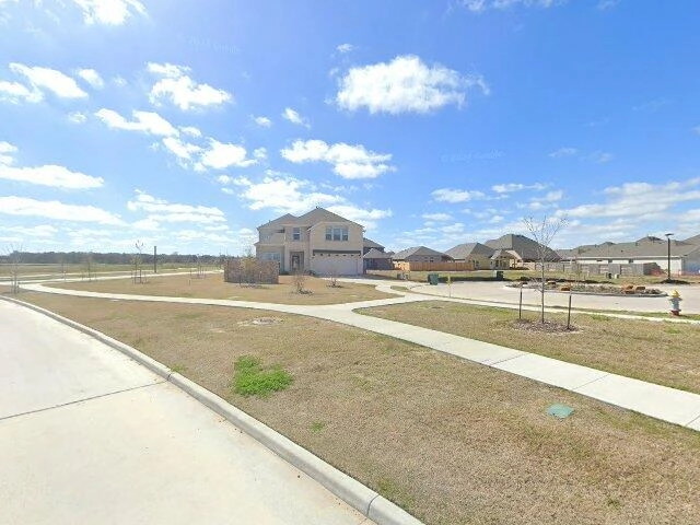 House image located at Angleton, TX 77515