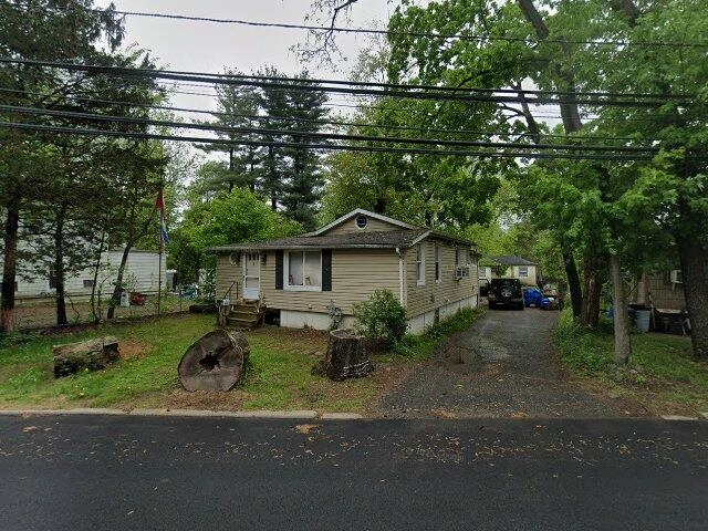 House image located at Wayne, NJ 07470