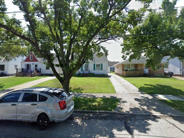House image located at Cleveland, OH 44144