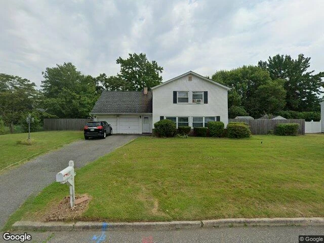 House image located at Medford, NY 11763