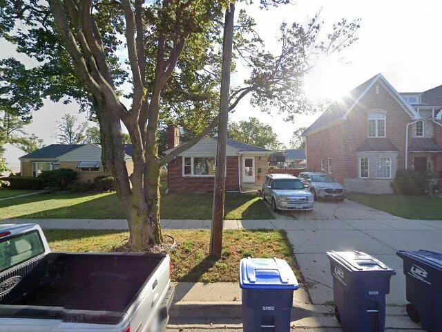 House image located at Des Plaines, IL 60018