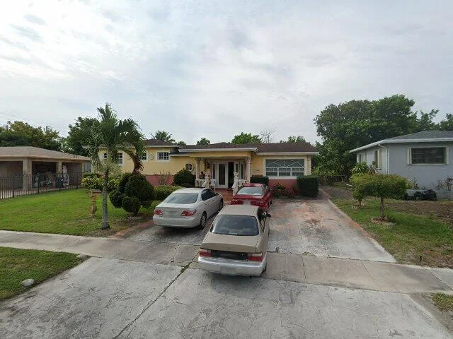 House image located at Miami, FL 33169
