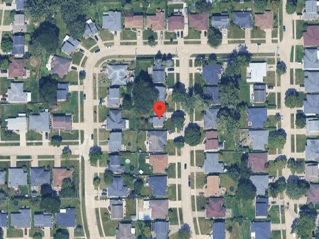 House image located at Warren, MI 48093