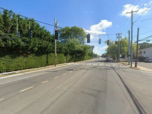 House image located at Farmingdale, NY 11735