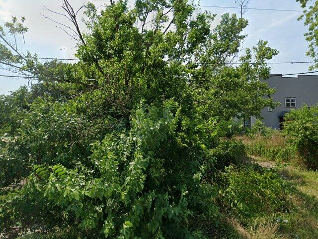 House image located at Houston, TX 77021