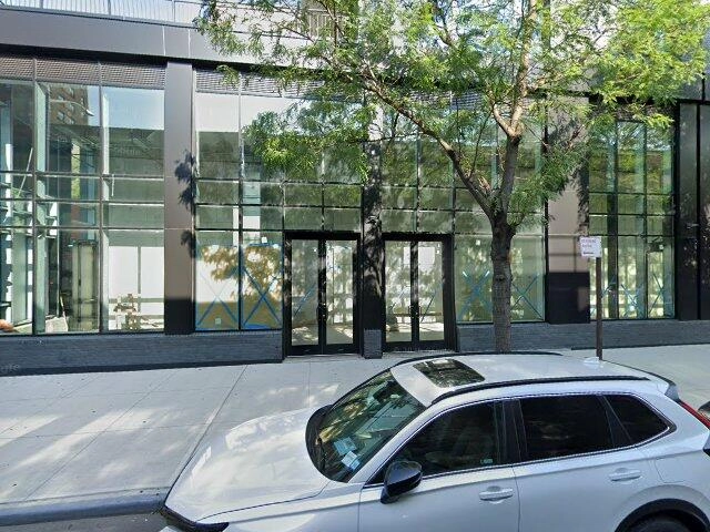 House image located at Emeryville, CA 94608