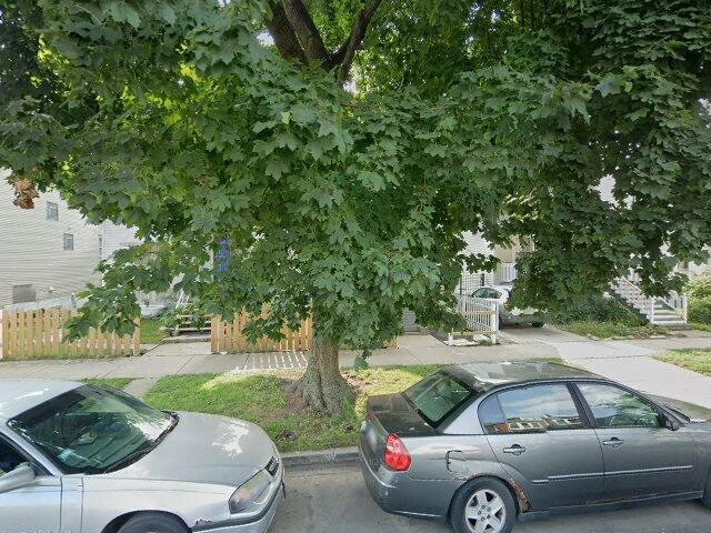 House image located at Indianapolis, IN 46226