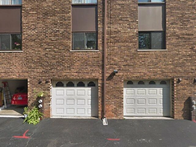 House image located at Palos Hills, IL 60465