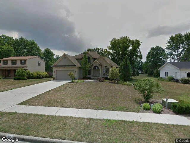 House image located at Girard, OH 44420