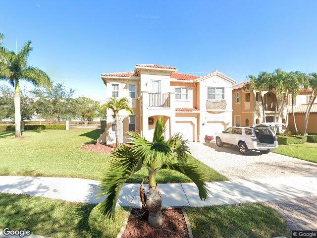 House image located at Miami, FL 33185