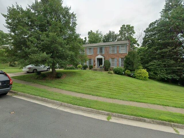 House image located at Vienna, VA 22181