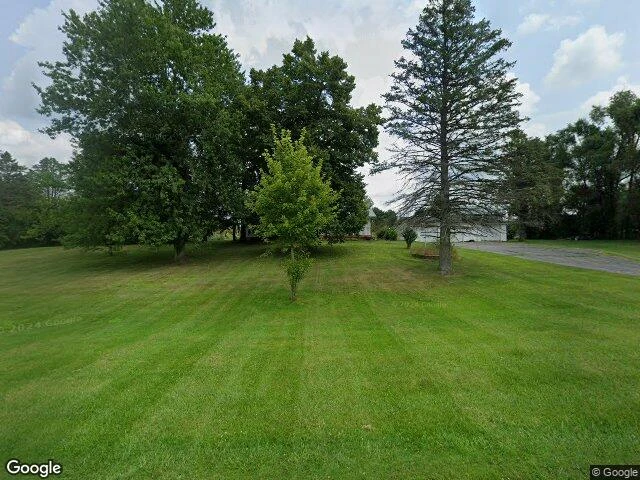 House image located at Hillsdale, MI 49242