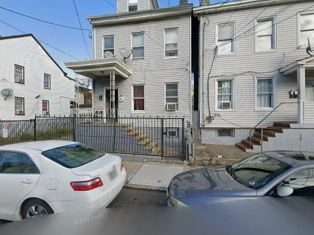 House image located at Paterson, NJ 07501