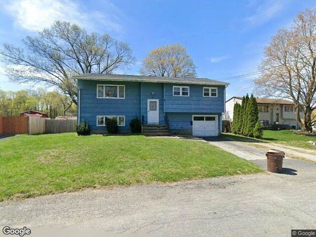 House image located at Ogdensburg, NJ 07439