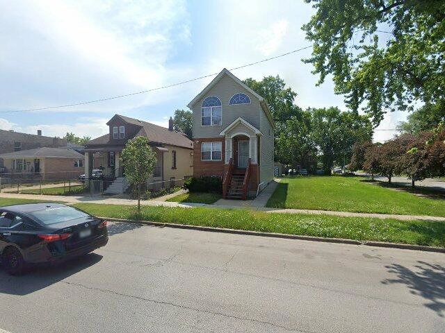 House image located at Chicago, IL 60620