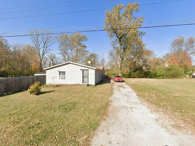 House image located at Indianapolis, IN 46231