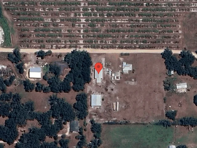 House image located at Bowling Green, FL 33834