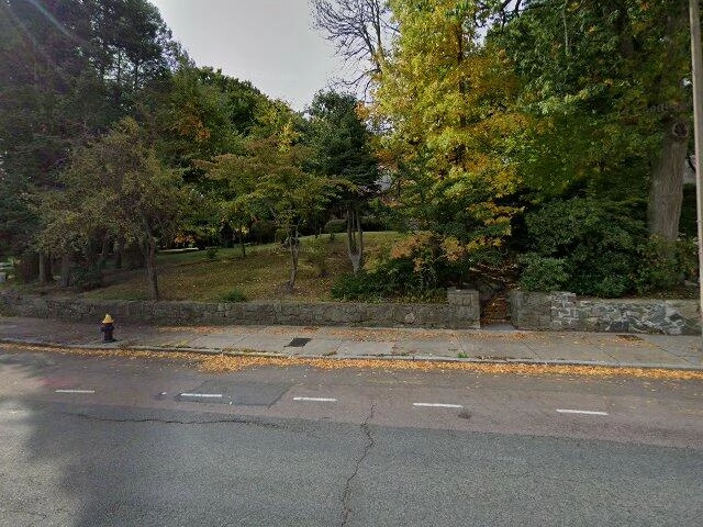 House image located at Lowell, MA 01850