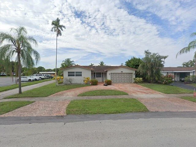 House image located at Hollywood, FL 33021